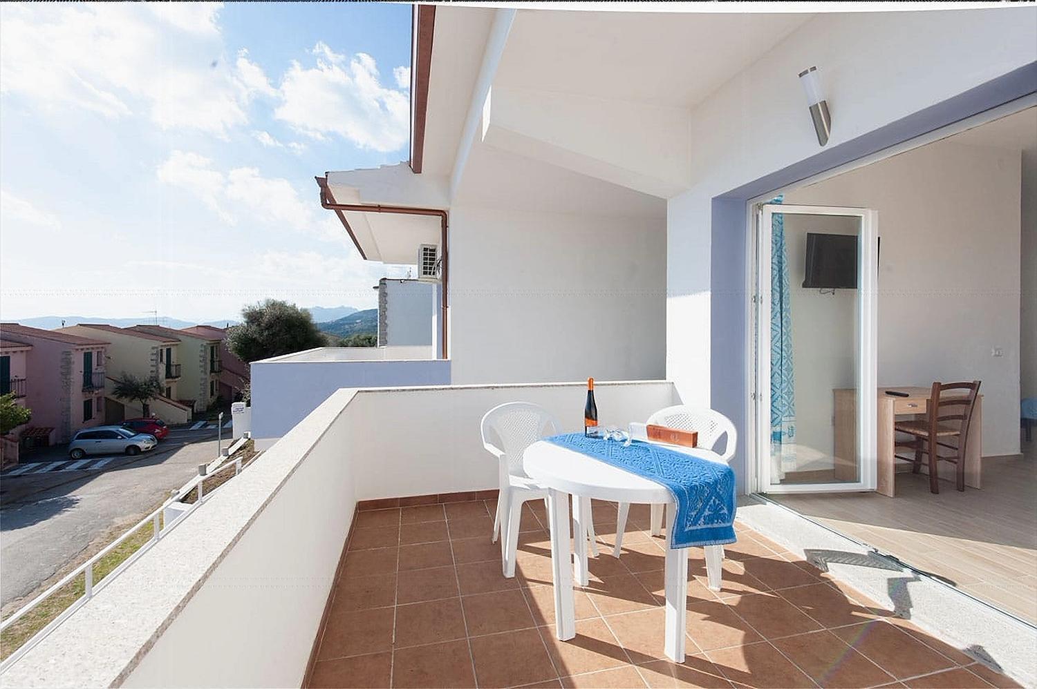 Beb Con Piscina Villa Del Borgo Badesi Exterior foto